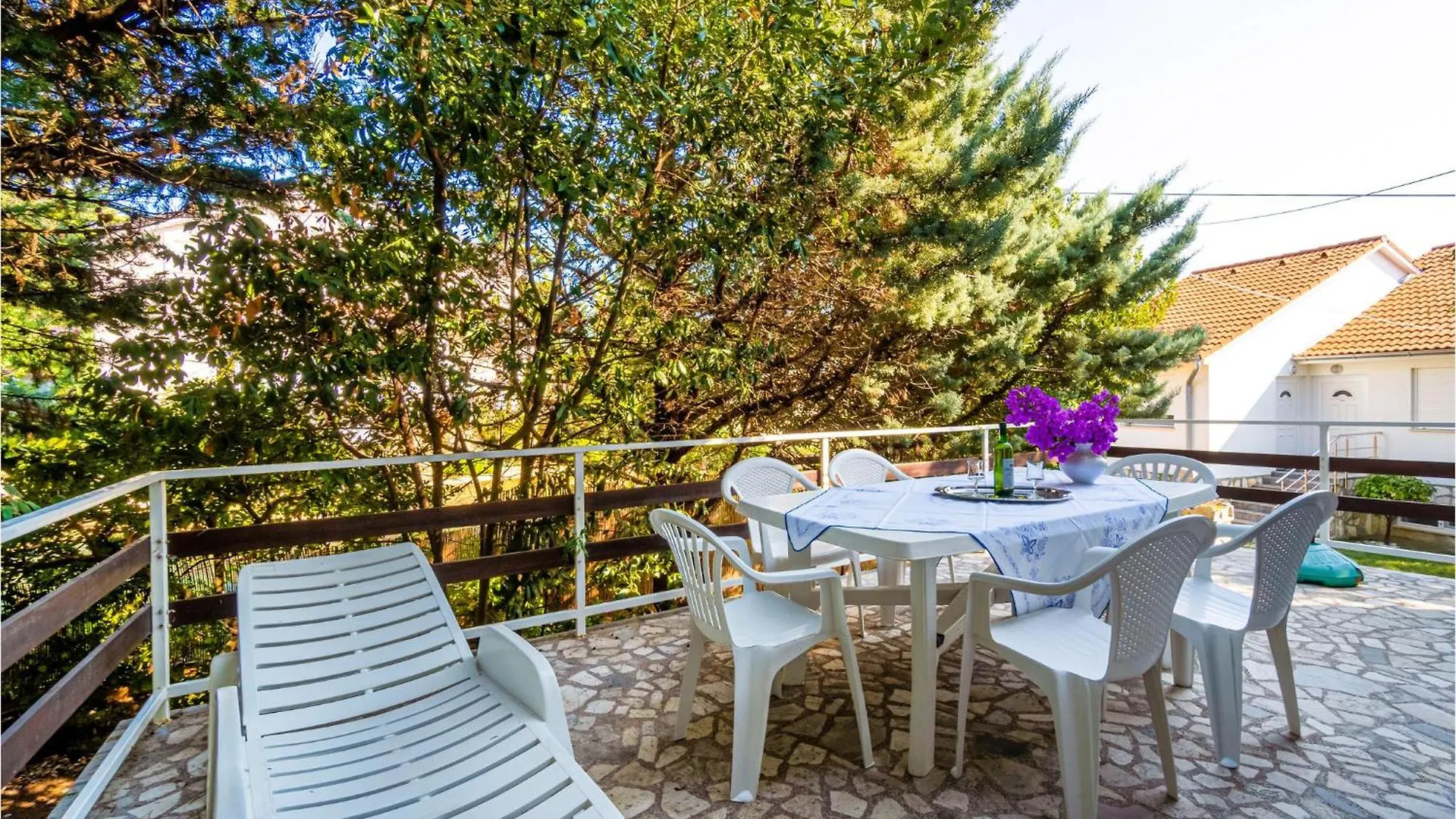 Gorgeous Apartment In Premantura With Kitchen 0*,