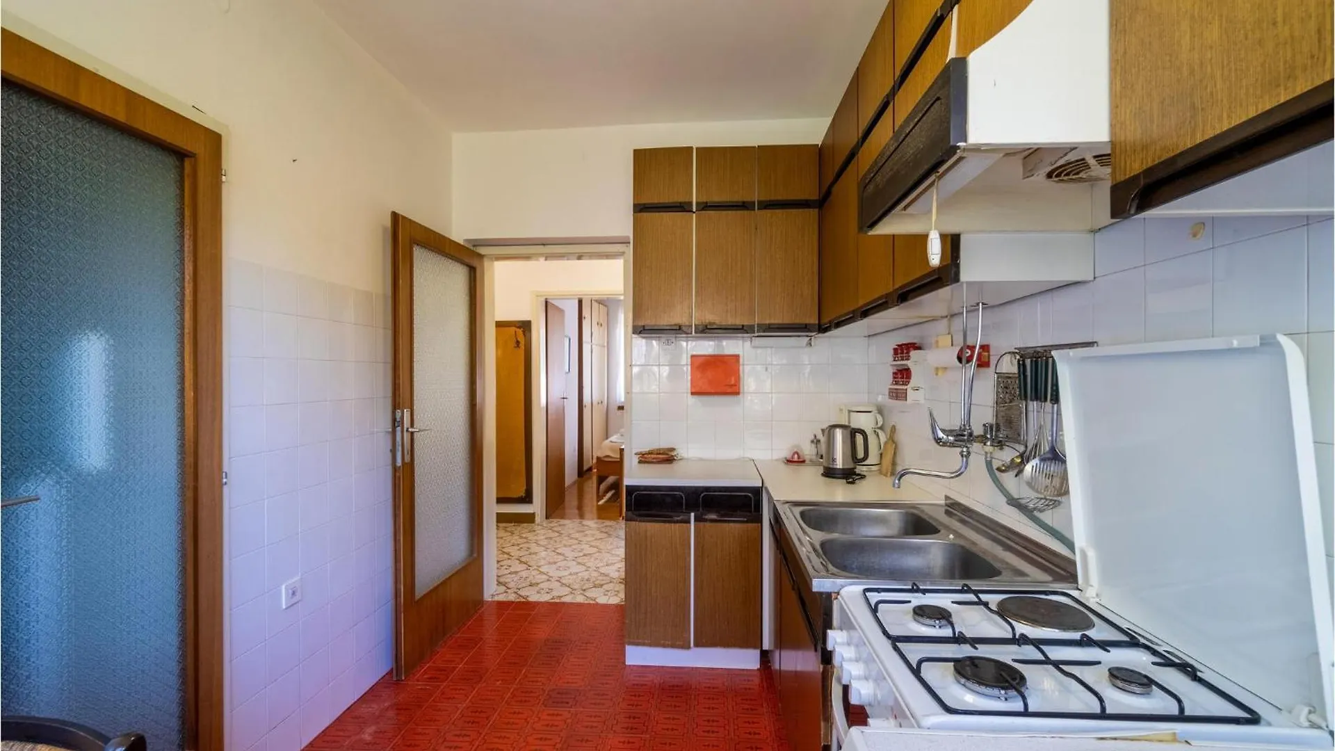 Gorgeous Apartment In Premantura With Kitchen